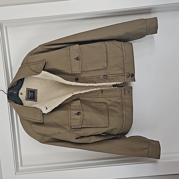 ABERCROMBIE & FITCH SHERPA LINED BUTTON-DOWN JACKET - Picture 1 of 12
